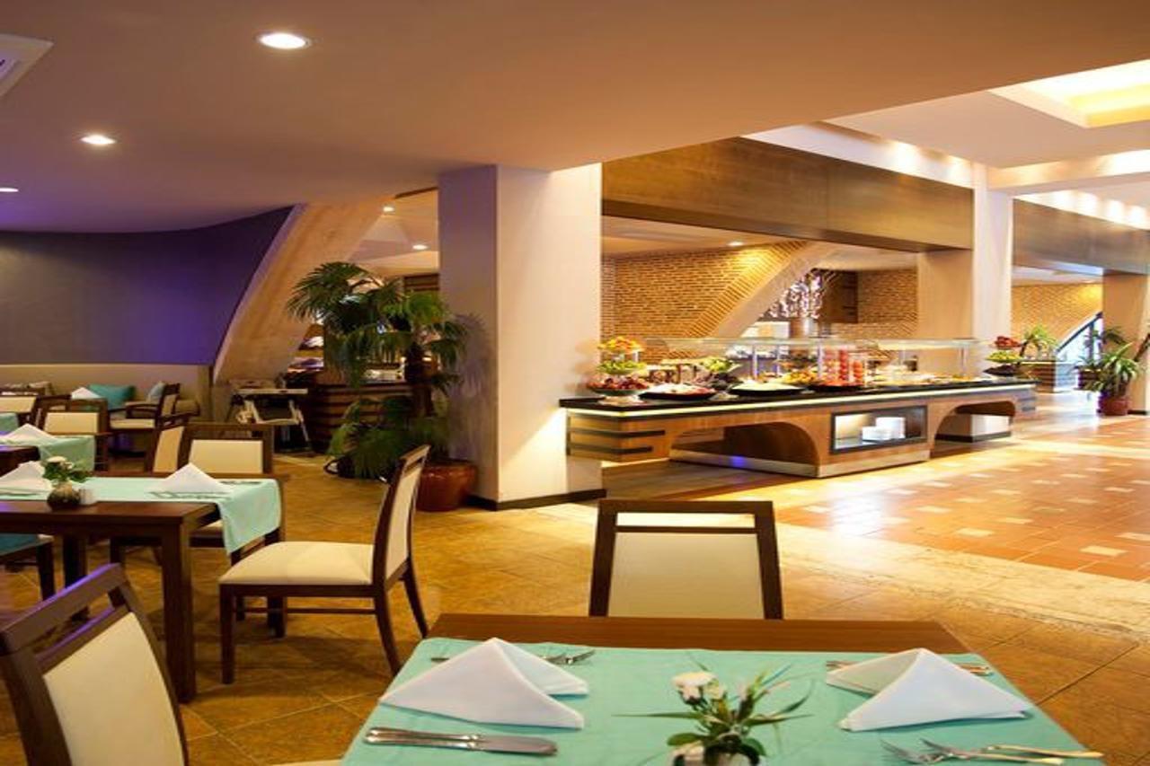Limak Limra Hotel & Resort Kemer - Kids Concept Kültér fotó
